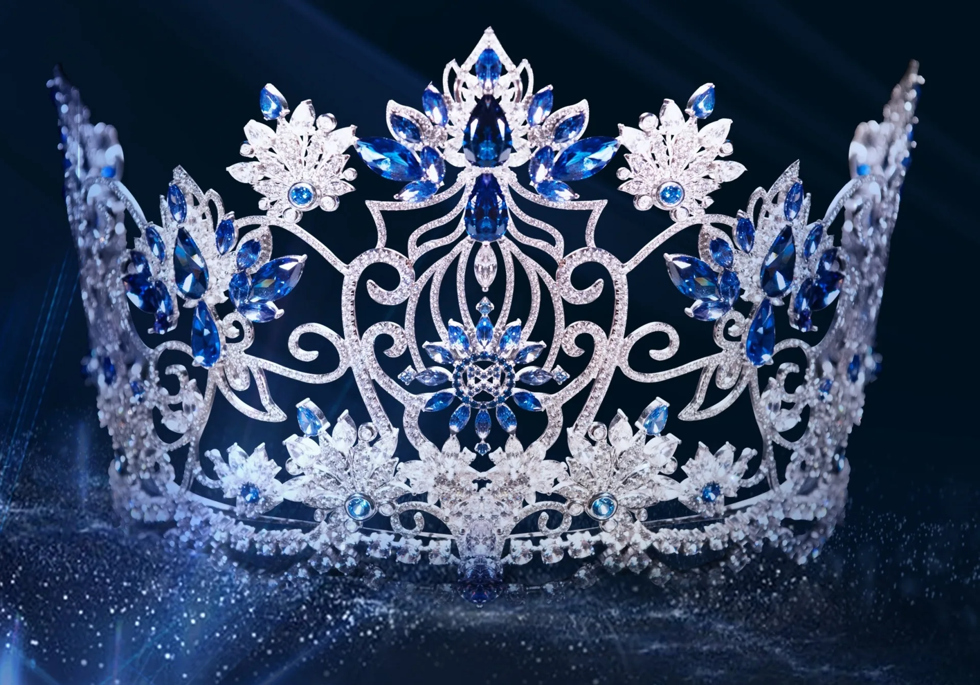 Vương miện Miss World Vietnam 2022 được trao cho Hoa hậu Huỳnh Nguyễn Mai Phương có gì đặc biệt? - Ảnh 2