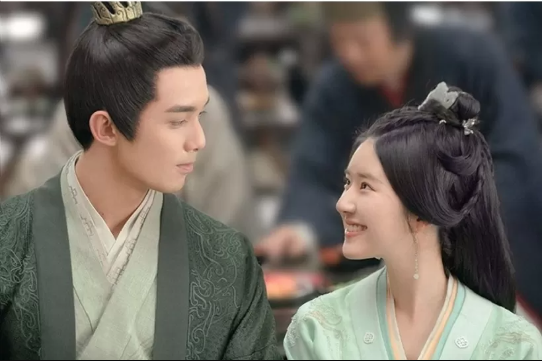 Fan Triệu Lộ Tư bất bình khi Tencent đẩy nhanh tiến độ chiếu Tinh hán xán lạn 