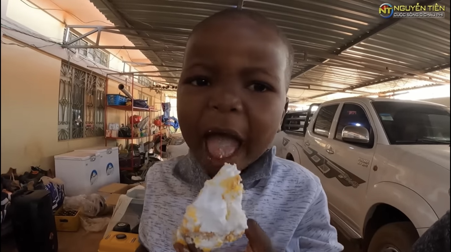 Hậu trường video Lôi Con hát chúc mừng sinh nhật Thuỳ Tiên, nhìn Quang Linh Vlogs còn “hớn” hơn cháu - Ảnh 8