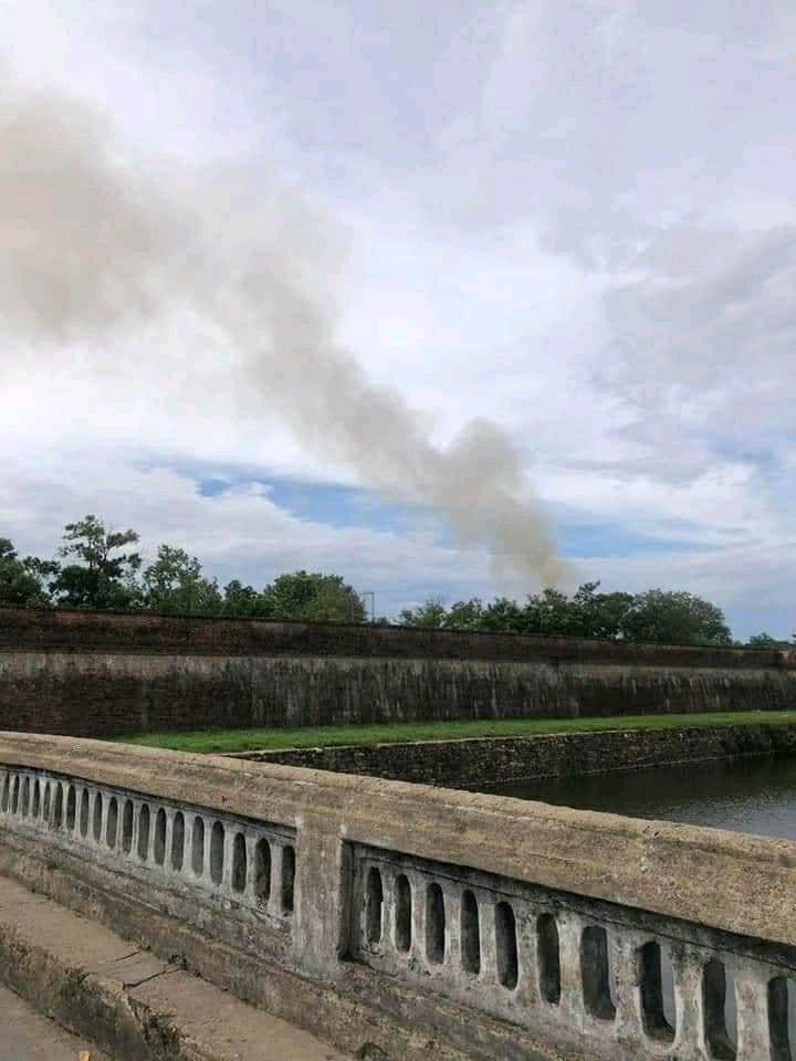 Cháy lớn ở Bảo tàng Lịch sử thuộc khu di tích Quốc Tử Giám ở Huế - Ảnh 1