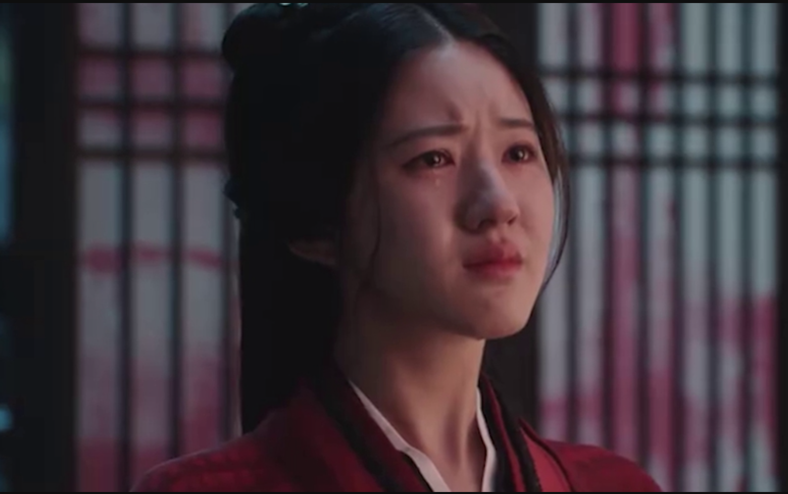 Triệu Lộ Tư bị đặt lên bàn cân với Dương Tử, Ngu Thư Hân khi cùng diễn cảnh khóc - Ảnh 3