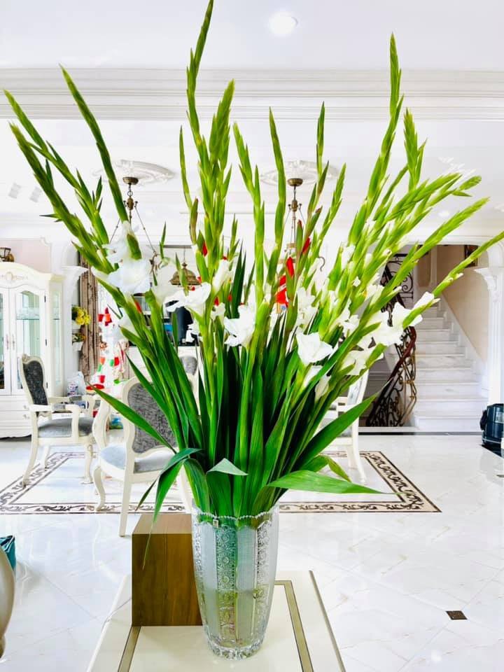 Đảm như vợ Shark Bình, nấu ăn ngon mà trang trí nhà cũng đẹp chẳng kém - Ảnh 11