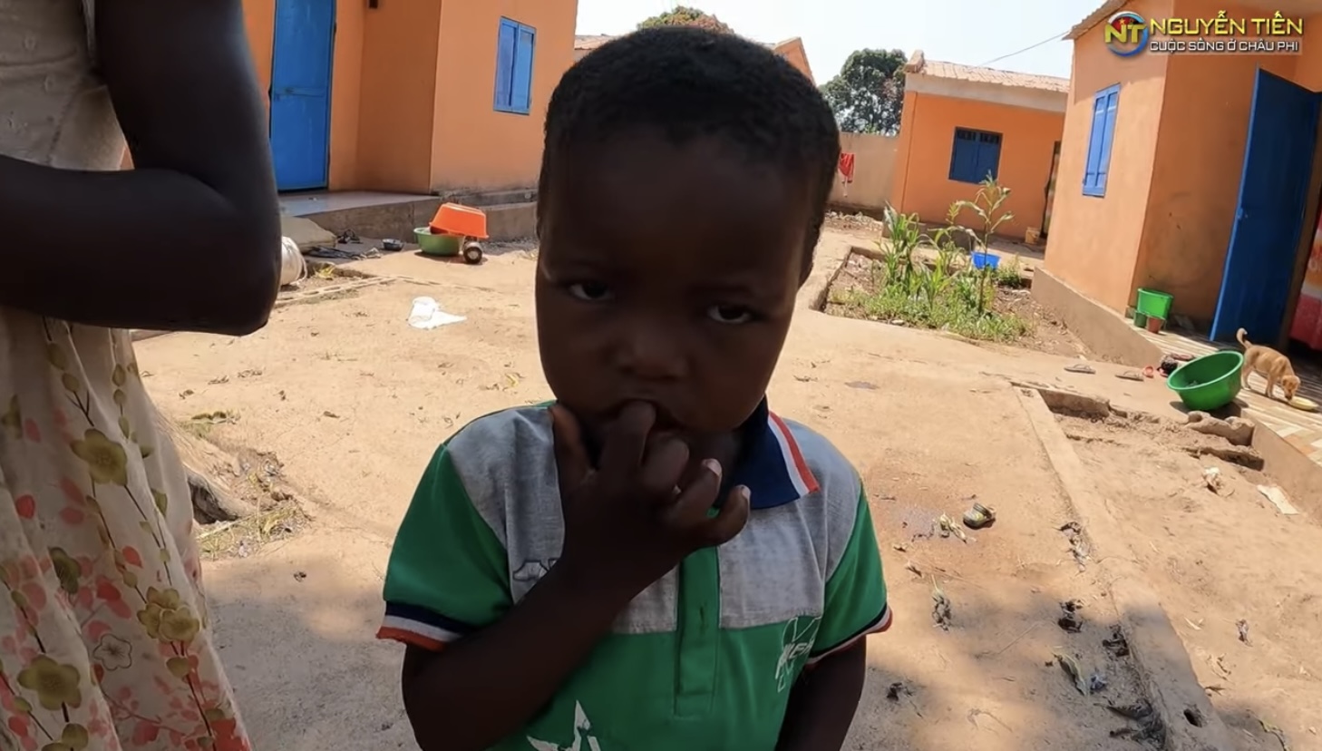 Quang Linh Vlogs tung tuyệt chiêu trị “bệnh ngôi sao” của Lôi con - Ảnh 5