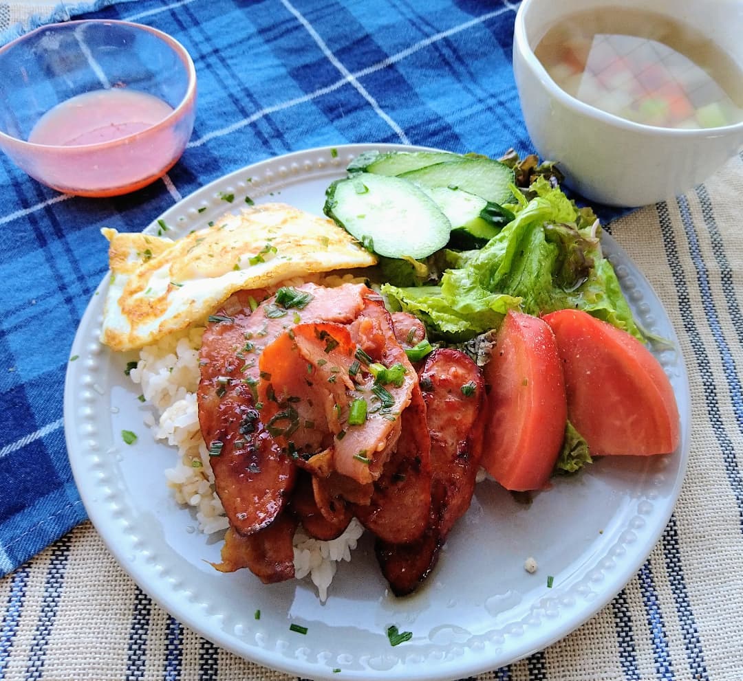 5 món đặc sản nổi tiếng Campuchia, số 2 khiến nhiều người nhầm với cơm tấm Việt Nam - Ảnh 1