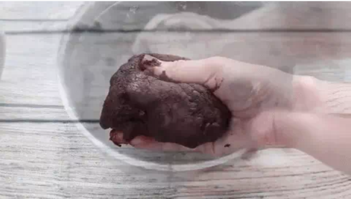 Cách làm bánh trung thu nhân tiramisu lạ miệng cho team mê bánh trung thu“nhân hiện đại” - Ảnh 1