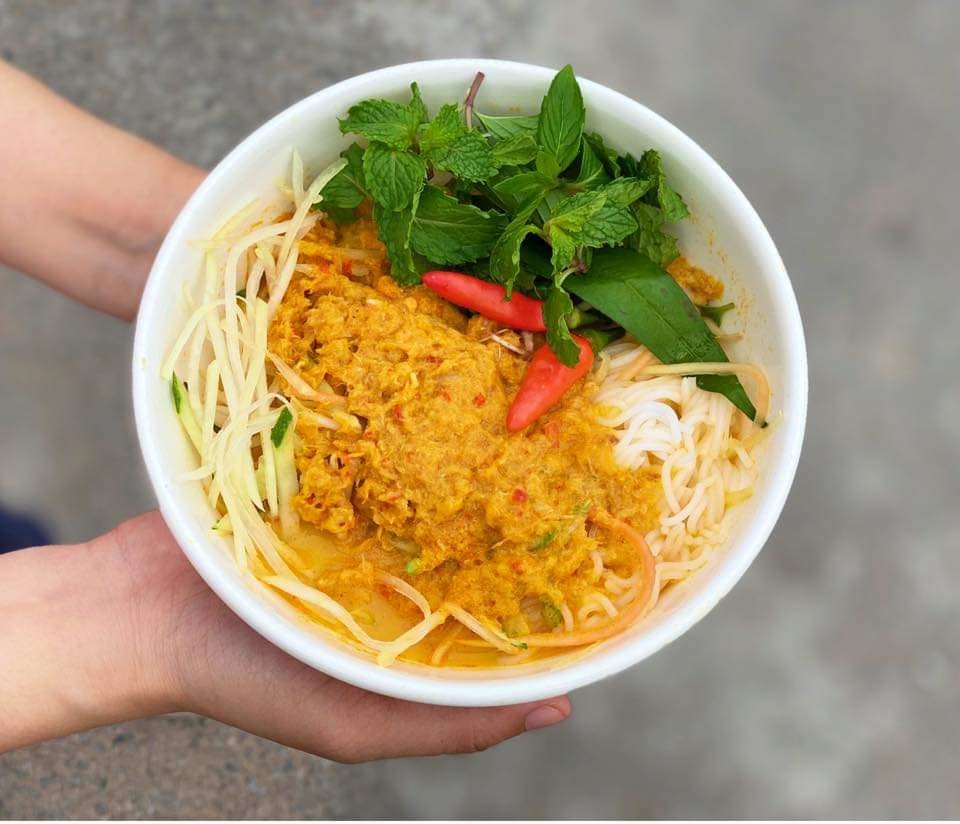 2 món bún dân dã của Hà Tiên, số 1 là món ăn được người Khmer ở đây sáng tạo ra - Ảnh 1