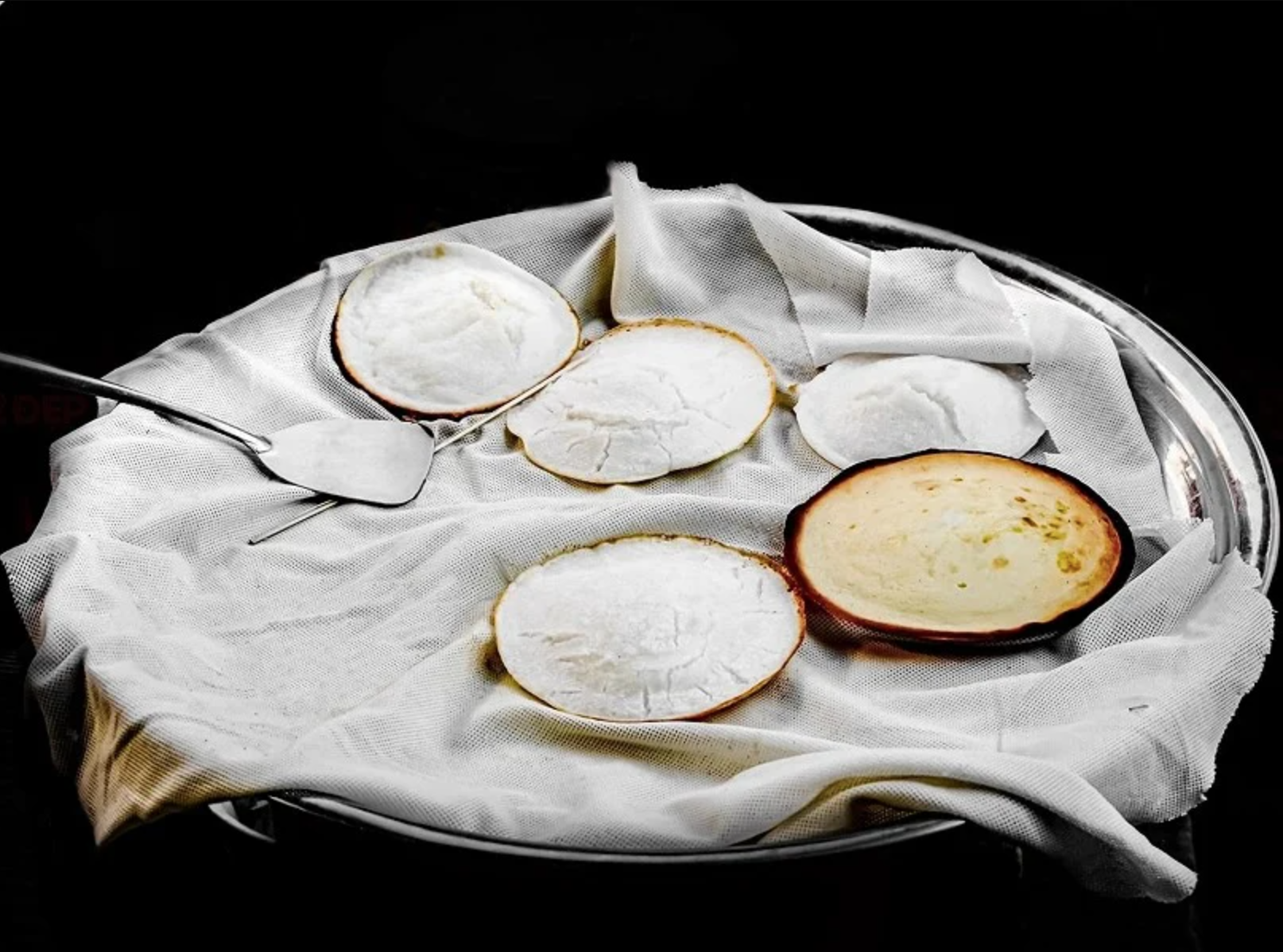 3 món đặc sản nổi tiếng của người Chăm ở An Giang, số 3 có thể dễ dàng mua về làm quà tặng - Ảnh 2