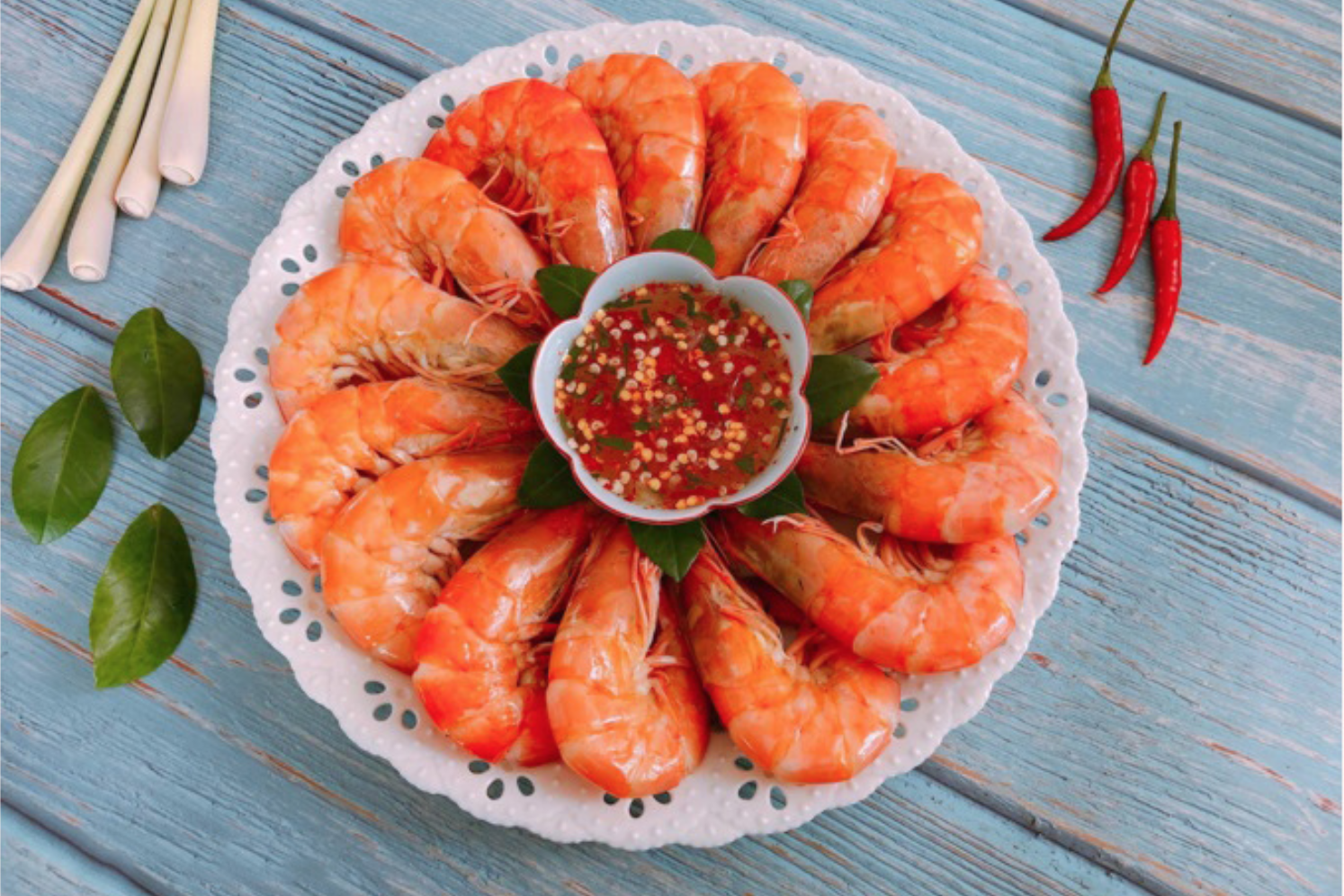 Cách làm tôm hấp bia giữ nguyên vị ngọt hải sản: Món ngon tẩm bổ cho chồng chỉ mất 10 phút chế biến