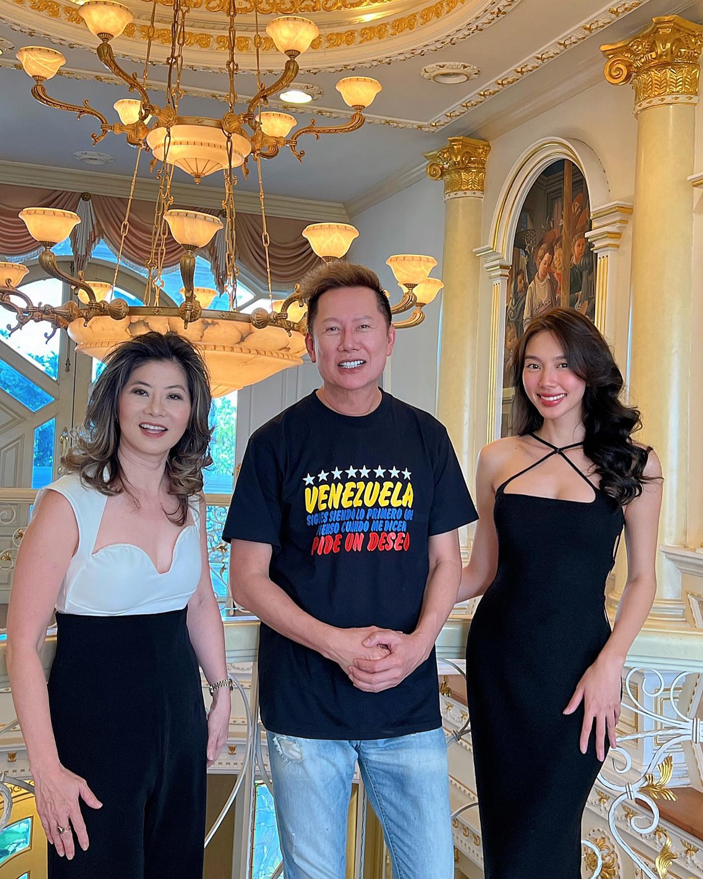 Thuỳ Tiên diện layout “nóng bỏng mắt” check-in tại biệt thự của Chủ tịch Miss Grand International - Ảnh 6