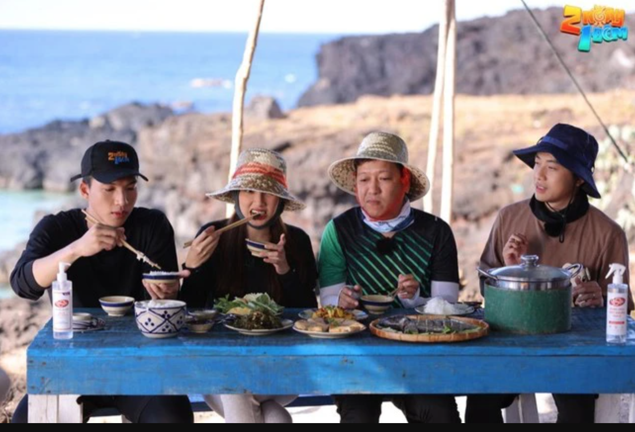 Thuỳ Tiên gửi lời cảm ơn đến HIEUTHUHAI, người hâm mộ được dịp “đẩy thuyền” tích cực - Ảnh 1