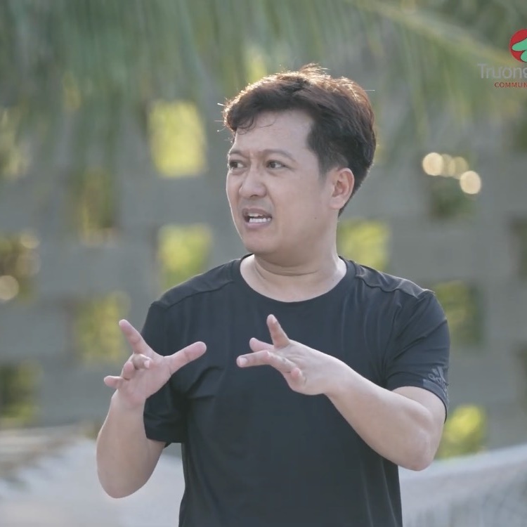 Trường Giang bất ngờ tiết lộ bí quyết giữ dáng của bà xã Nhã Phương khi tham gia show - Ảnh 1