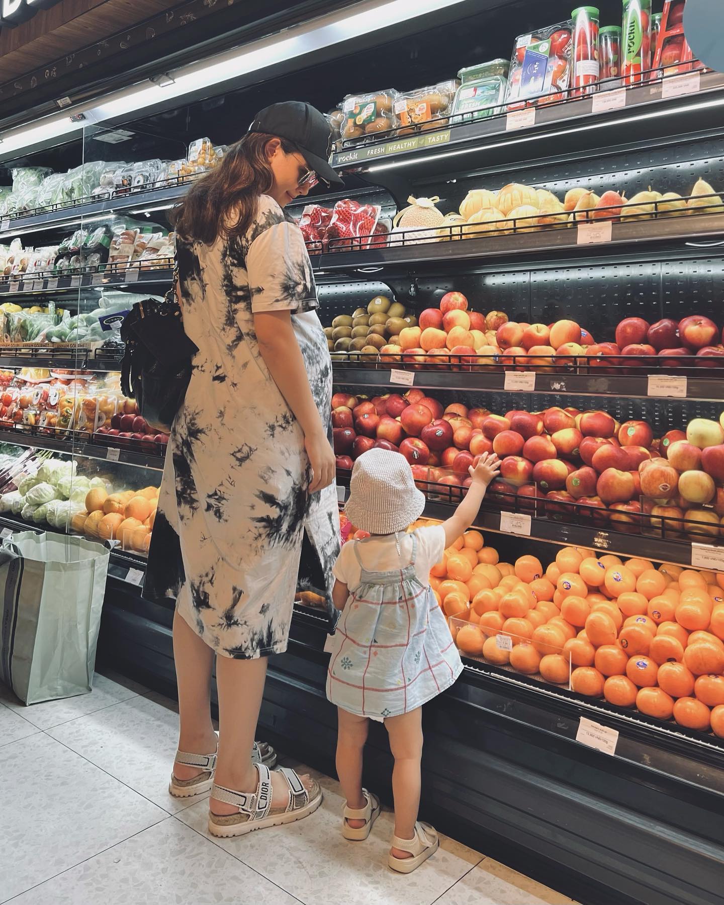 “Dâu hào môn” Phanh Lee gây bất ngờ khi khoe nhan sắc xinh đẹp tháng cuối thai kỳ - Ảnh 2