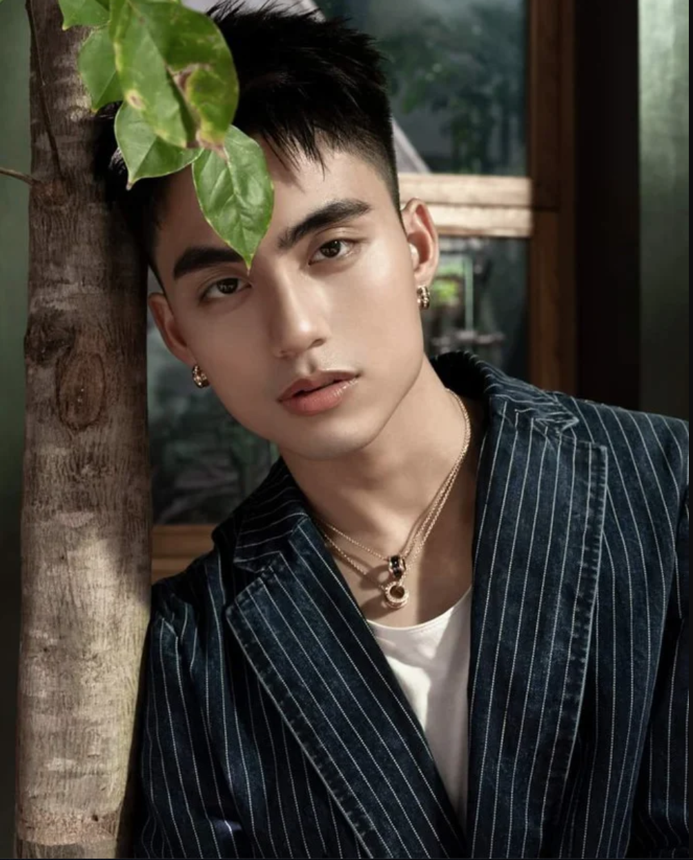 MONO đốt cháy sân khấu Miss Grand Vietnam 2022 với bài hit “Waiting for you” - Ảnh 6