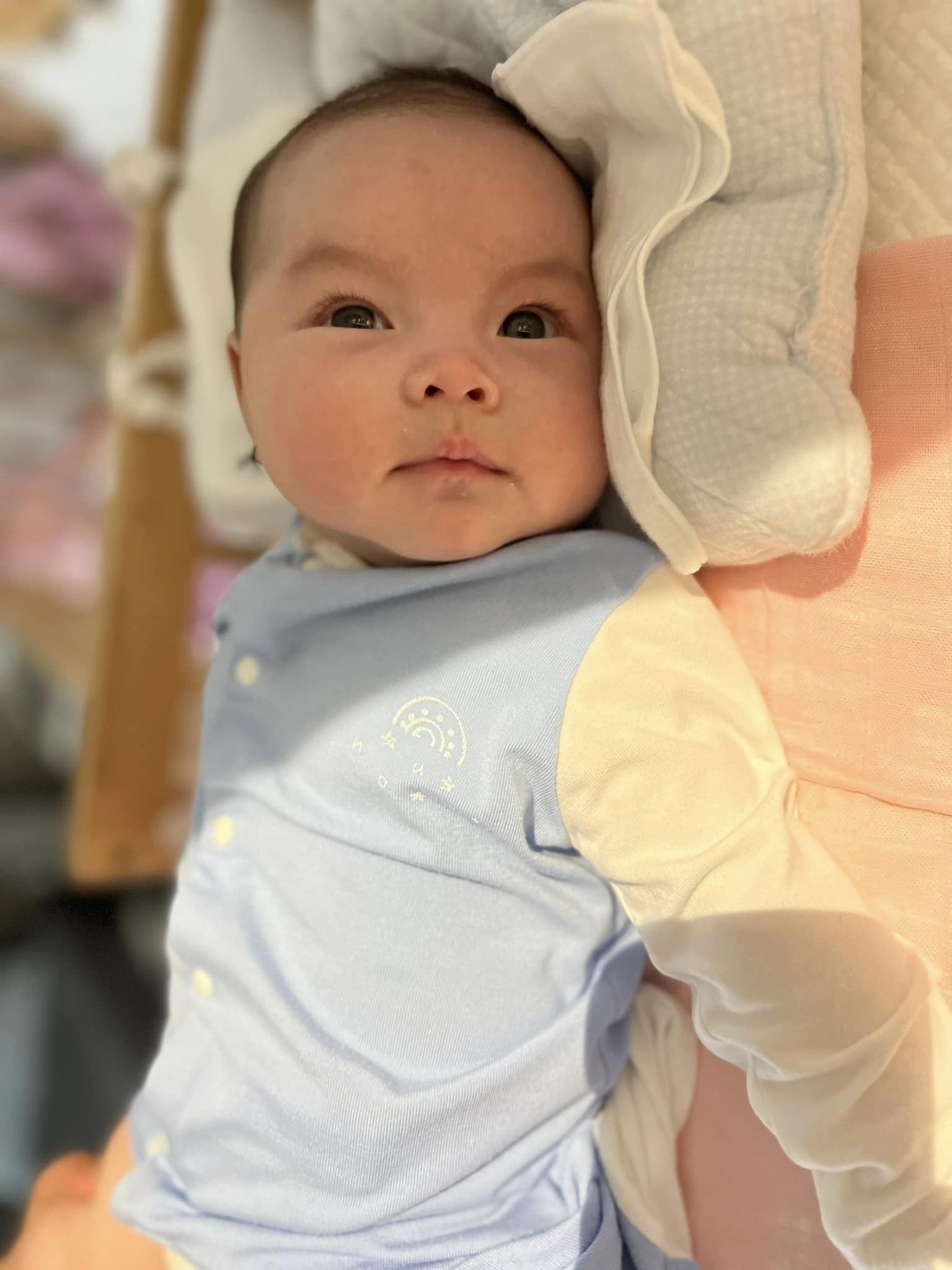 Cô út nhà Phạm Quỳnh Anh trông thế nào mà cư dân mạng kháo nhau “giống mẹ như đúc” - Ảnh 4