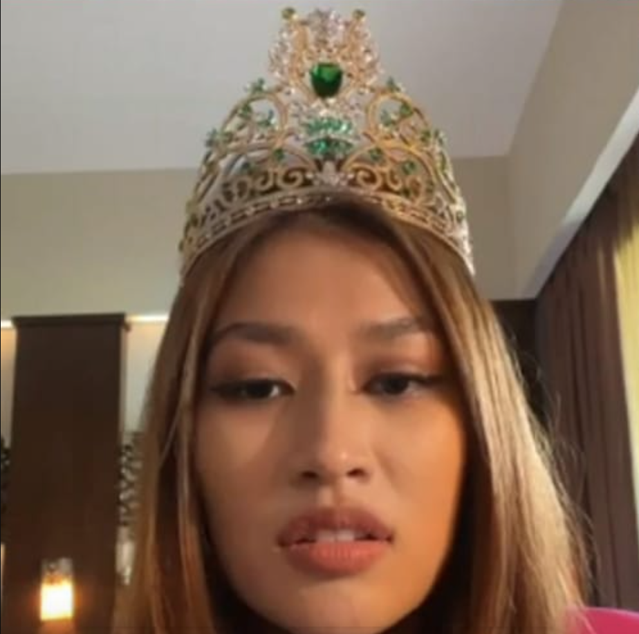 Đoàn Thiên Ân lo lắng khi vương miện Miss Grand Vietnam 2022 bị hỏng - Ảnh 3