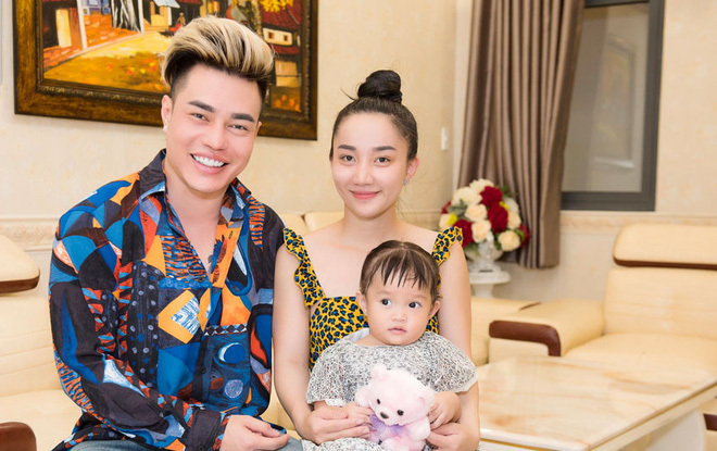 Hiện tại Lê Dương Bảo Lâm có sự nghiệp thành công cùng gia đình hạnh phúc bên vợ và hai con