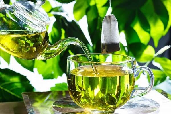 Lưu Thi Thi duy trì uống nước trà xanh mỗi ngày để giảm cân