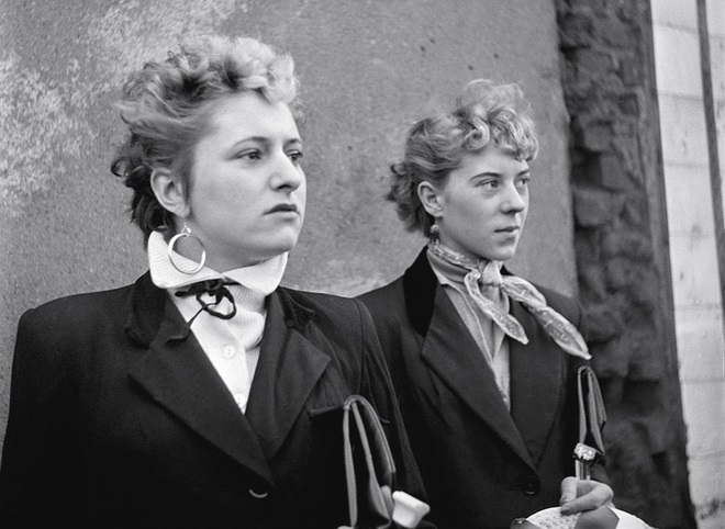 Thời trang "Teddy Girls" những năm 1950 với sức hút vượt thời gian