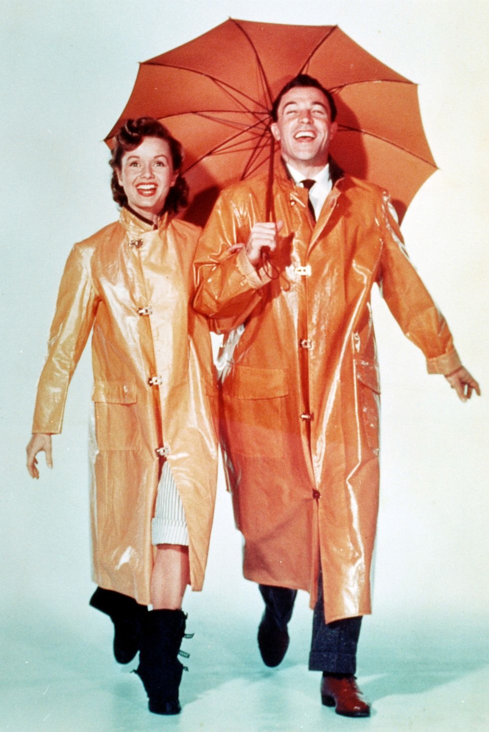 Khoảnh khắc mang giày mang tính biểu tượng nhất trong phim Singin' in the Rain, 1952.