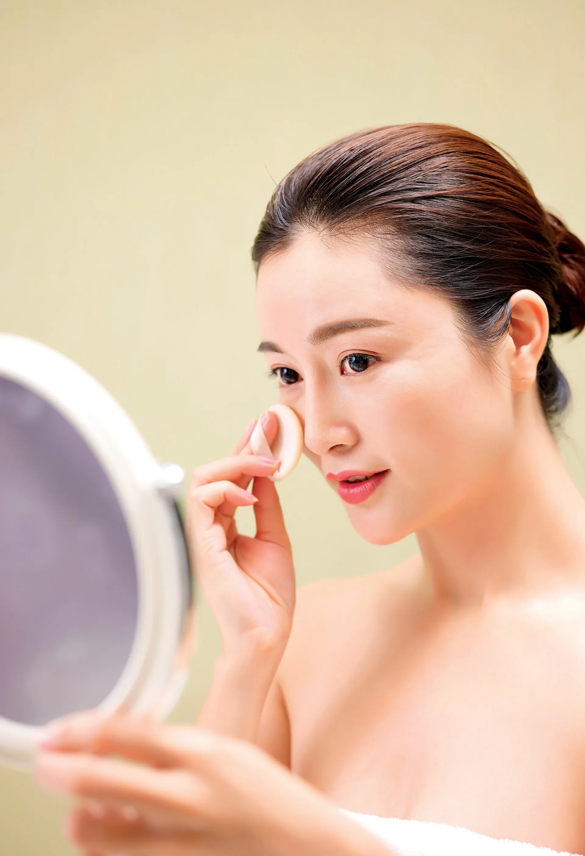 Dưỡng da kiểu tối giản là xu hướng skincare hồi sinh làn da hữu hiệu - Ảnh 2