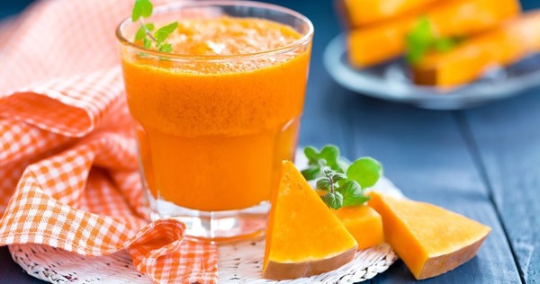 15 lợi ích của nước ép bí ngô đối với làn da, mái tóc và sức khỏe