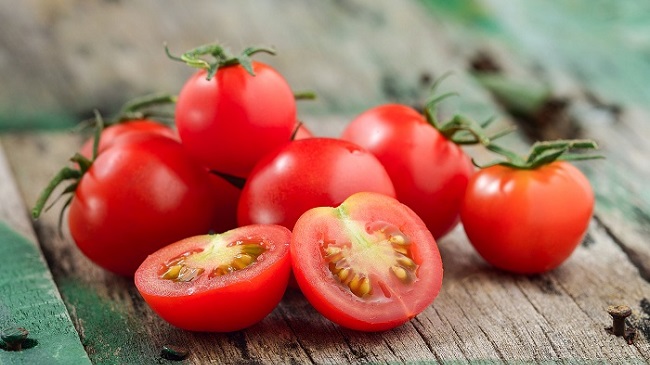 Cà chua giúp hỗ trợ quá trình giảm cân.