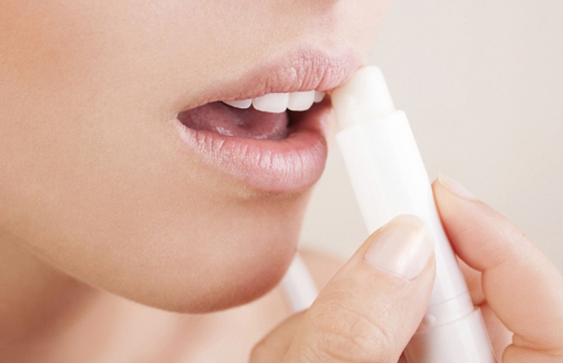 Mẹo cải thiện tình trạng môi thâm không phải ai cũng biết (P1)