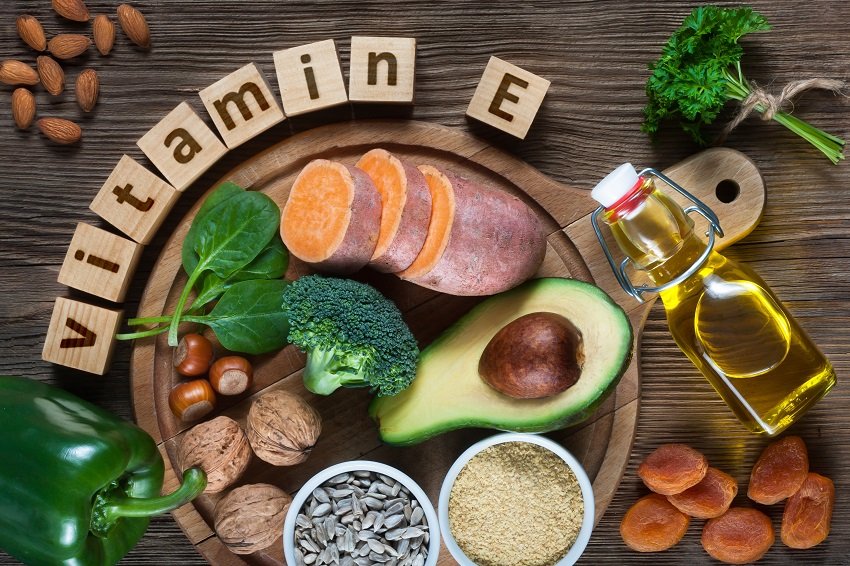 Cách trị mụn bằng vitamin E thông qua thực phẩm.