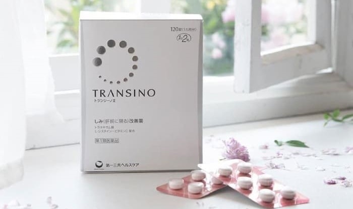 Viên uống trị nám Transino rất dễ sử dụng.