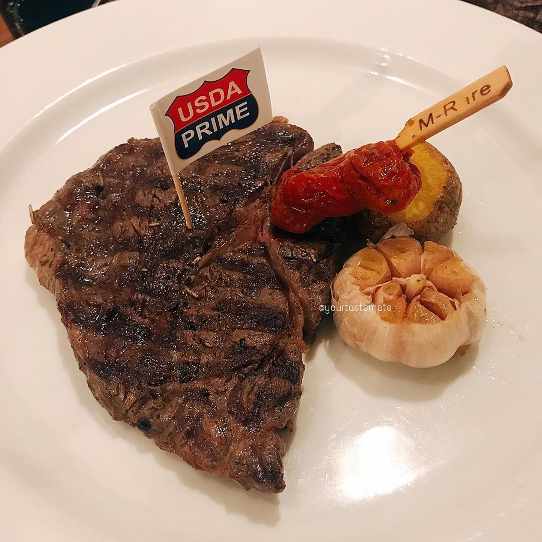 Rib eye steak giá khoảng 500.000 đồng. Ảnh: @yourtastemate