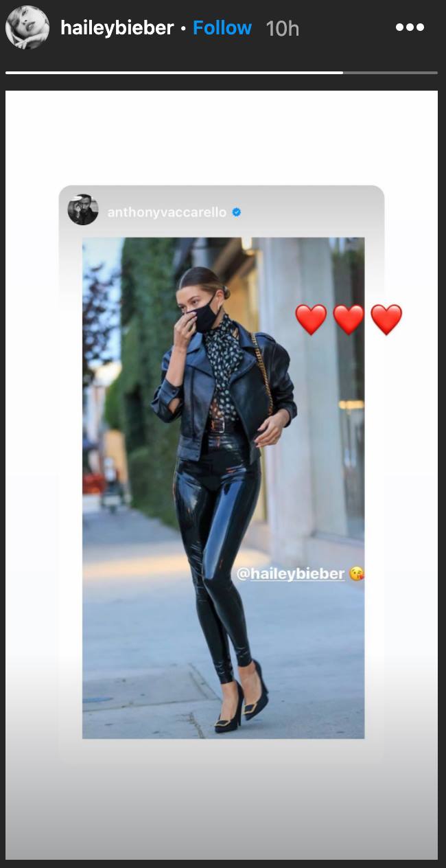 NTk của YSL đã reup hình ảnh Hailey lên Instagram Story để ngợi ca gu thời trang đáng nể của bà xã Justin Bieber