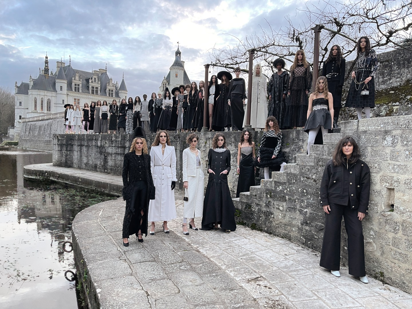 Chanel Métiers D'Art 2021 - Le Château des Dames: Đẳng cấp của những quý cô