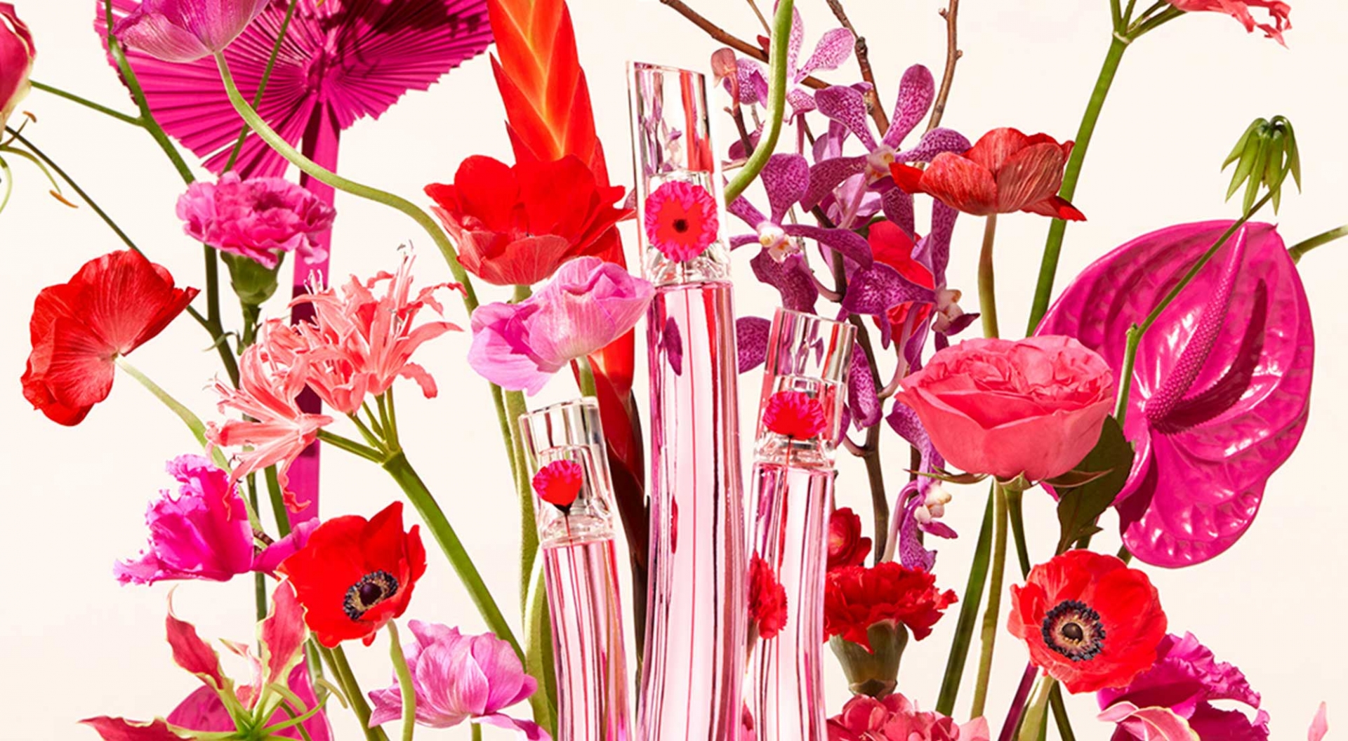 Flower by Kenzo Poppy Bouquet gói gọn ký ức của những chuyến đi đến vùng đất lạ