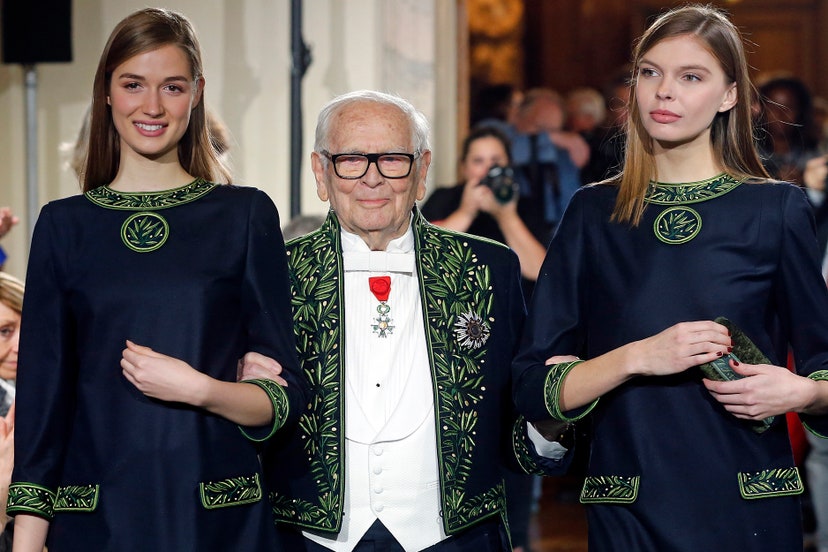 Vào năm 2016, một buổi trình diễn để kỷ niệm sự đóng góp cho làng thời trang được tổ chức bởi hiệp hội thời trang Pháp. Ông cũng nhận được huân chương danh dự của chính phủ Pháp cho những đóng góp của ông cho thời trang Pháp trong gần 1 thế kỷ
