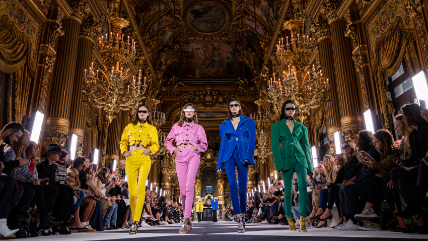 Tuần lễ thời trang Paris sẽ không được phép tụ tập đông người