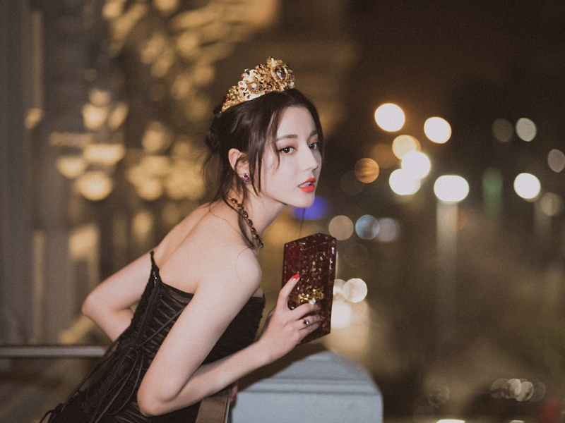 Sự hào nhoáng của Đại sứ thương hiệu: Liệu chỉ có màu hồng? 