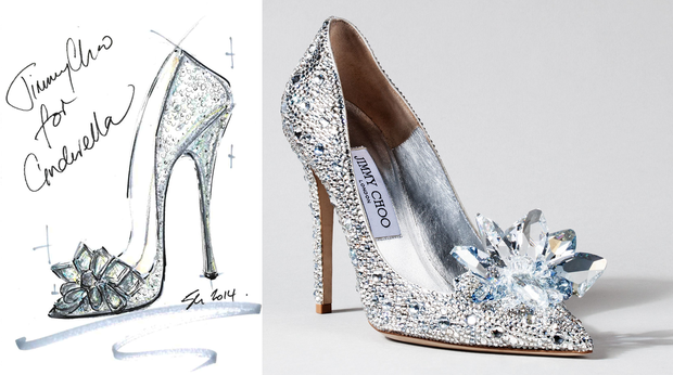 Đôi giày này nằm trong BST Cinderella Collection của Jimmy Choo, có tên Ari. Sở dĩ sản phẩm này đắt như vậy vì được trang trí bởi 7000 viên kim cương Swarovski.