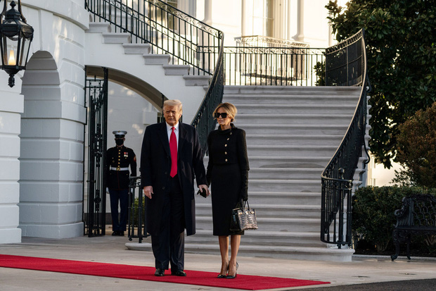 Khoảnh khắc thời trang cuối cùng của Melania Trump ở Nhà Trắng