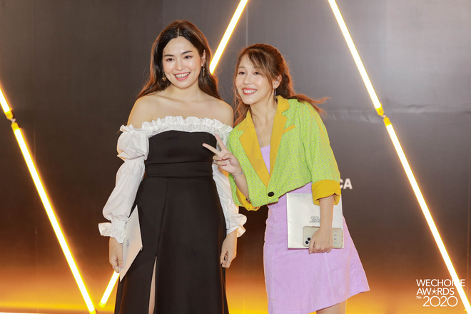 Sau sự kiện WeChoice Award 2020, ekip của Khánh Vân nên thật sự cân nhắc đến việc thuê một stylist mới. Bộ cánh này khến cho nhược điểm phần tay và vai to của Trà Long lộ ra rõ mồn một. Phần bèo nhún ở tay và ngực quá lạc mốt. Kiểu tóc có phần 'úi xùi' như thể đang làm việc nhà mà bị gọi đi dự sự kiện. Chưa hết, phần eo của cô nàng cũng 'biến mất' một cách khó hiểu.