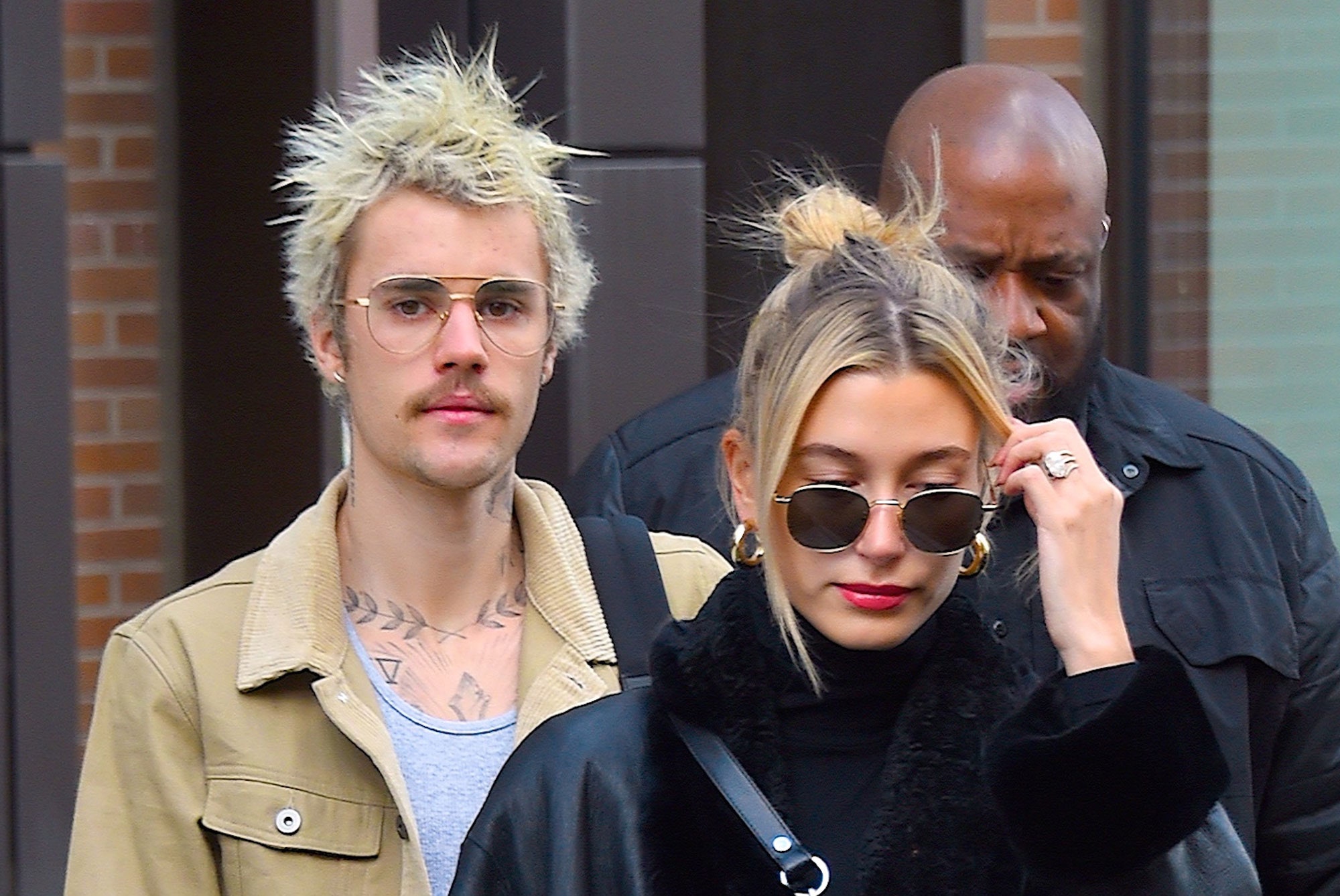 Nối tiếp chồng, Hailey Bieber thành lập dòng mỹ phẩm riêng 