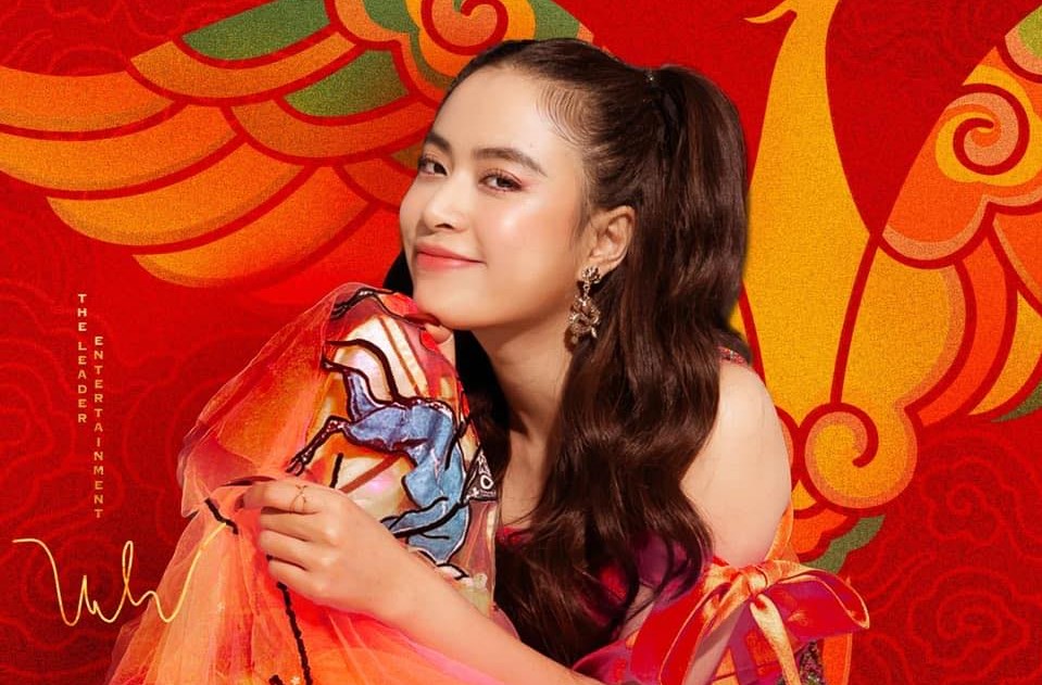 Những ngôi sao mang vũ điệu tranh dân gian Đông Hồ vào thời trang