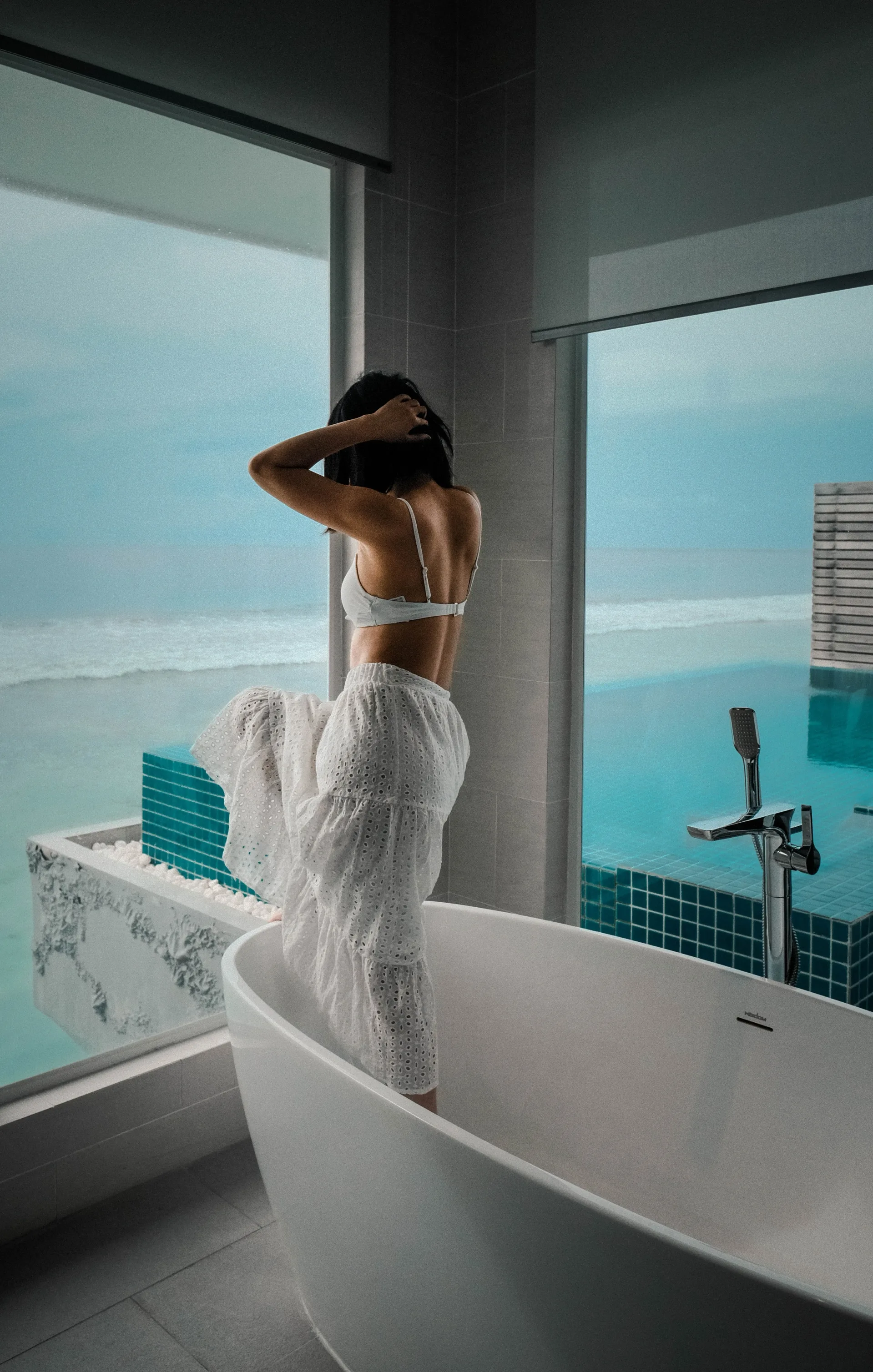 Chuyện gì xảy ra khi bạn vừa tắm vừa rửa mặt - Ảnh 2