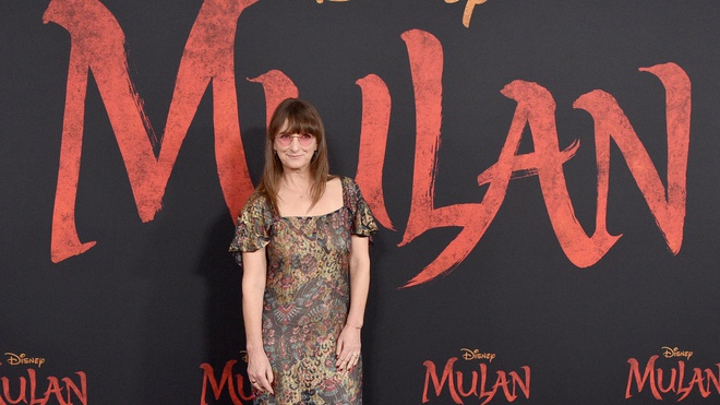 Bina Daigeler chỉ dành khoảng 1 tháng để nghiên cứu trang phục cho Mulan