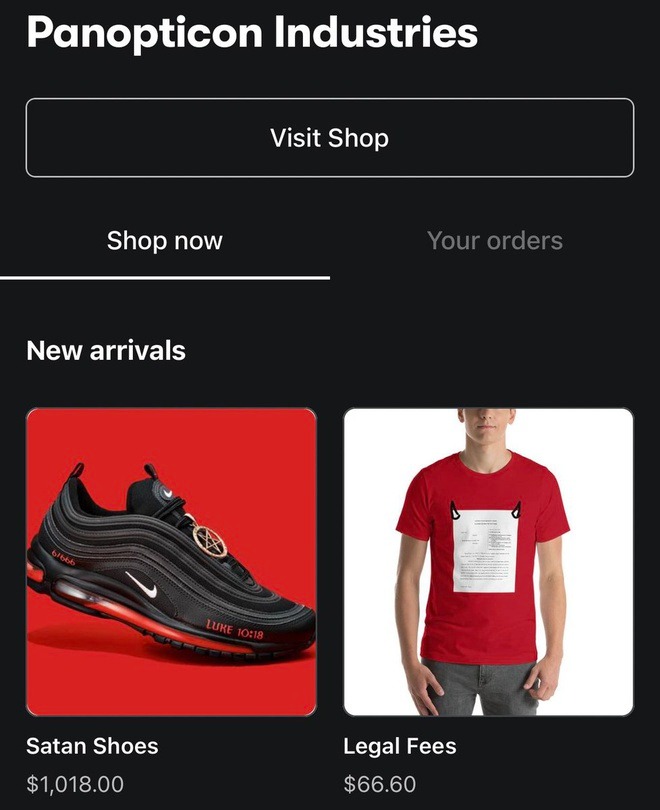 MSCHF tung ra mẫu áo phông màu đỏ in hình trang đầu tiên trong đơn khiếu nại của Nike. Chiếc áo phông còn được trang trí thêm hai cặp sừng quỷ để đi đôi với đôi giày máu người của hãng mới ra mắt trước đó ít lâu.