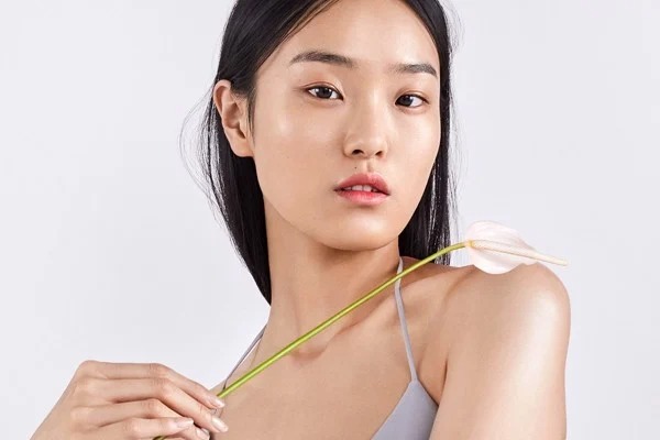 Đừng bao giờ trộn những loại mỹ phẩm dưỡng da này với nhau!