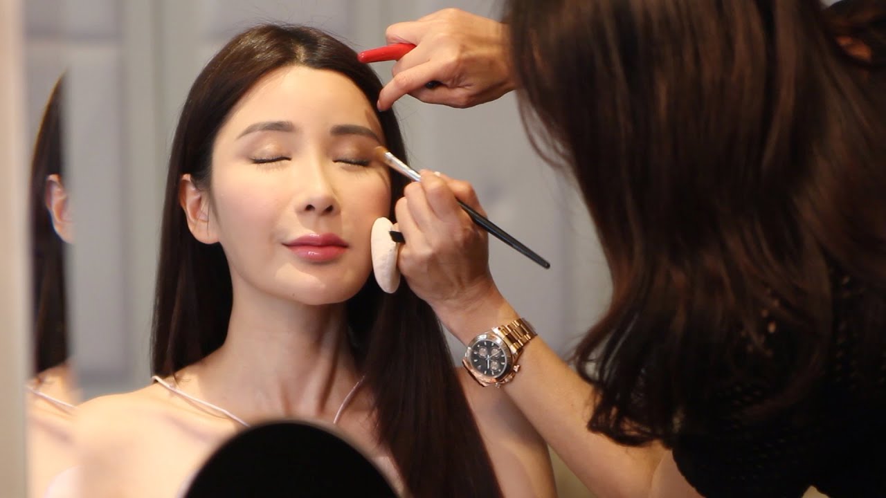 Khám phá tủ đồ làm đẹp của "bà hoàng Hermès" Jamie Chua 