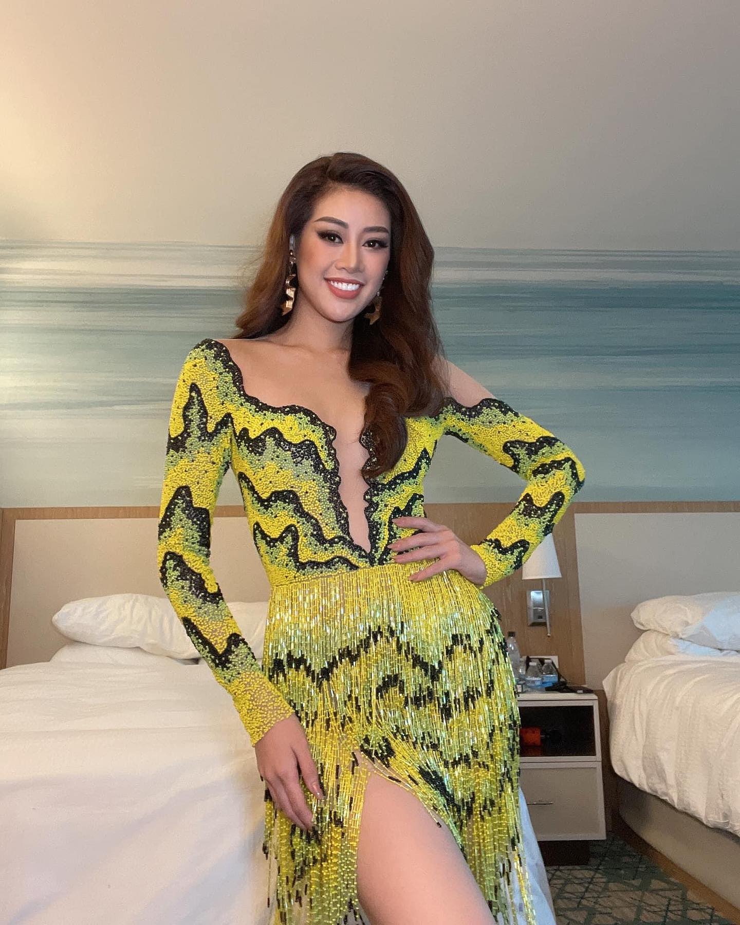 Trong ngày thứ 5 tham gia sự kiện Miss Universe, Khánh Vân chọn một bộ trang phục được lấy cảm hứng từ ruộng bậc thang