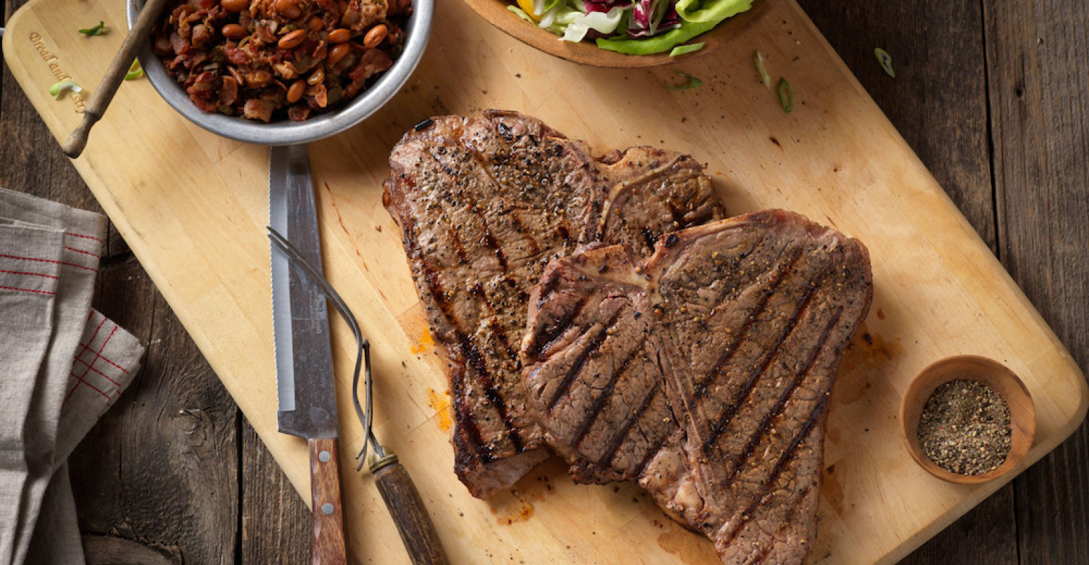 Thịt bò sẽ giúp tăng cơ giảm mỡ cho cơ thể.