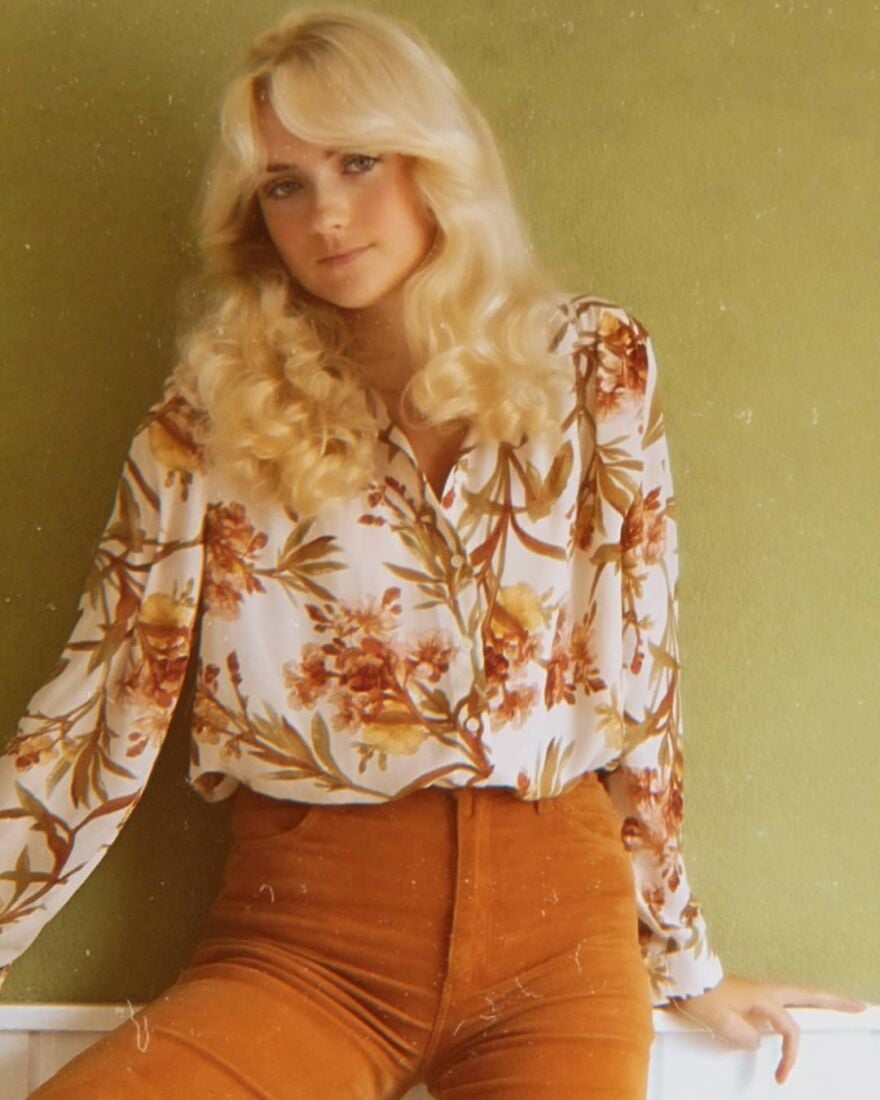 Cô gái yêu thích phong cách thời trang thập niên 70  - Ảnh 8