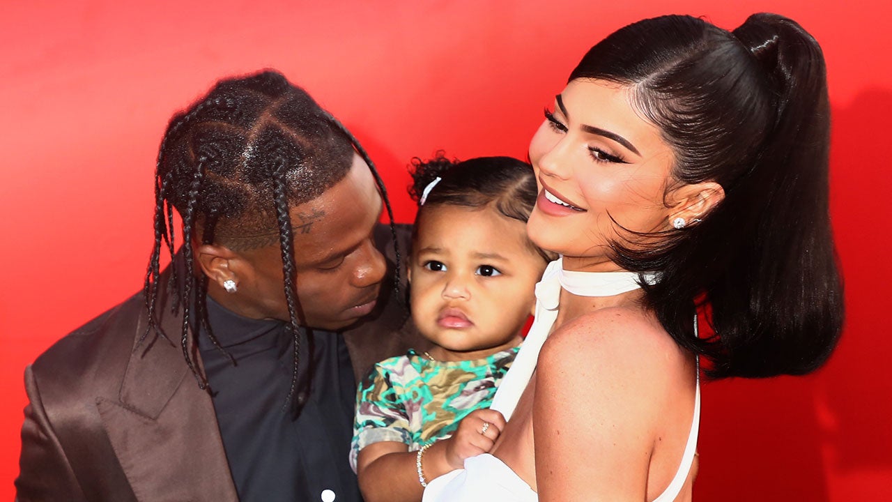Kylie Jenner lập thương hiệu thời trang dành cho trẻ em 